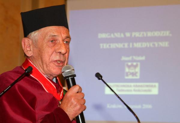 DHC AGH Jozef Niziol 073.jpg